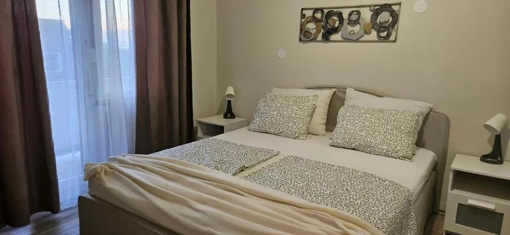Casa Arbia Apartment Rab Town 0*,