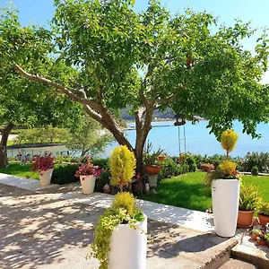 Apartman I Sobe Jusic, Rab Town