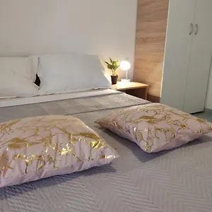 Summer Vibe Apartman Vir